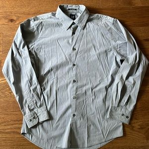 Gap Long Sleeve Button Down Shirt.